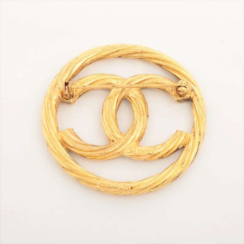 Chanel Coco Logo Brooch Yellow Gold Costume Jewellery