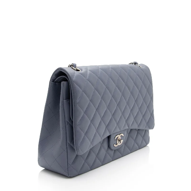 Chanel Lambskin Classic Maxi Double Flap Bag (mATEJl)