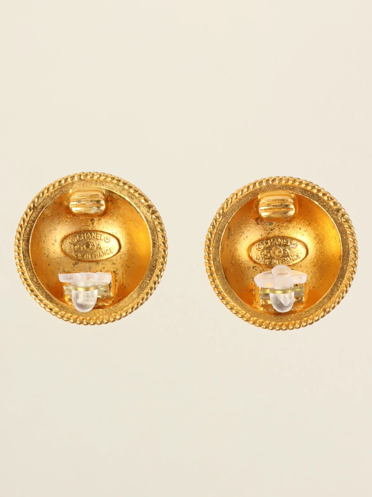 CHANEL 1995 Made Round Dome Design Cc Mark Earrings