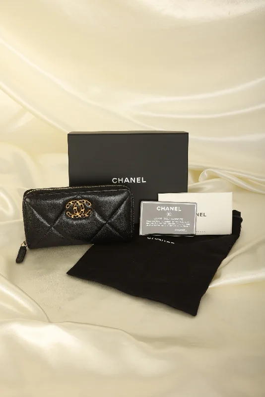 Chanel 2020 Lambskin Zip Wallet