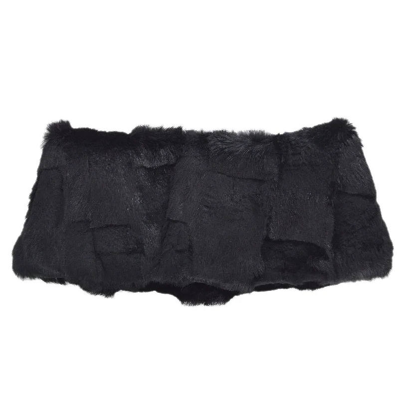 CHANEL 2001 Fall Fur Scarf #42