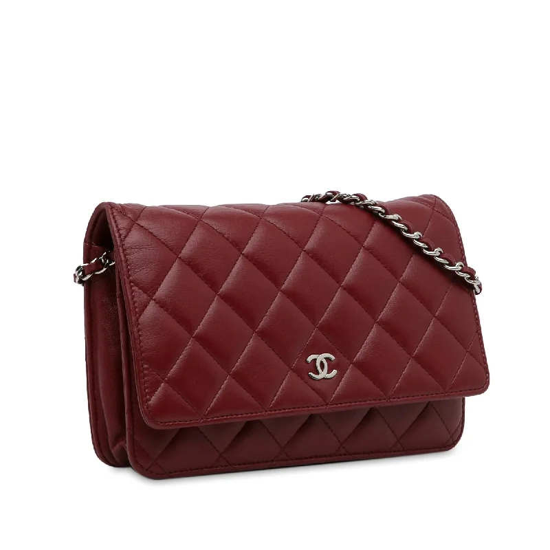 Chanel Classic Lambskin Wallet on Chain (CGrxCN)