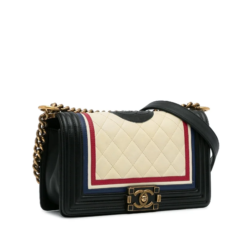 Chanel Crest-Embellished Medium Boy Bag (ThPZsB)