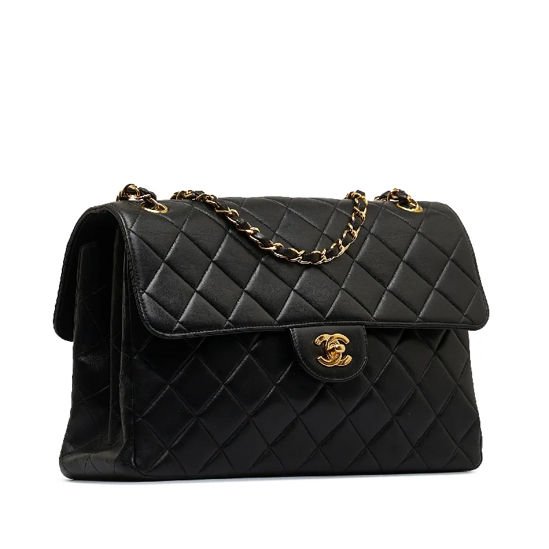 Chanel Jumbo Classic Lambskin Single Flap Bag (zQZOuM)