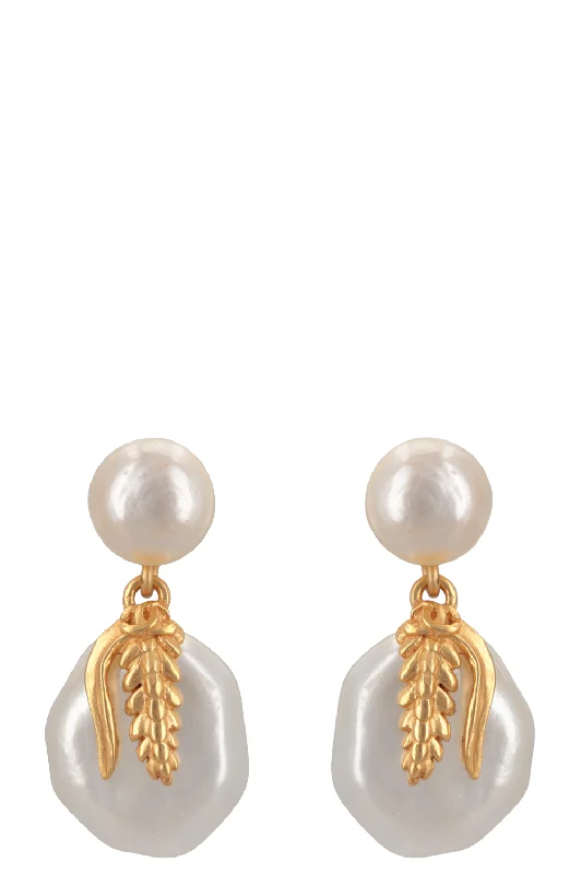 Chanel 1999 Drop Pearl Gold Leaf Earrings