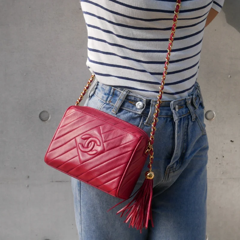 CHANEL 1994-1996 Red Lambskin Quilted Camera Bag Mini 61270