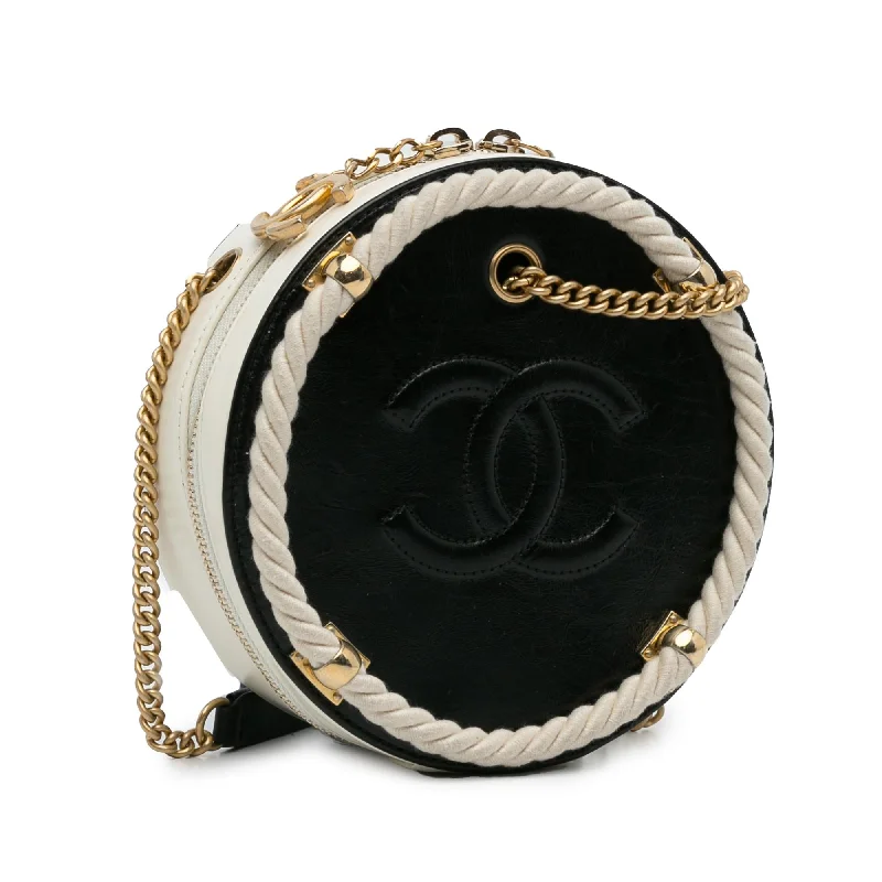 Chanel En Vogue Round Bag (CJGmNP)