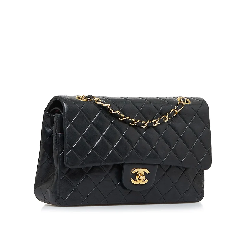 Chanel Classic Medium Lambskin Double Flap Bag (bU8cQt)